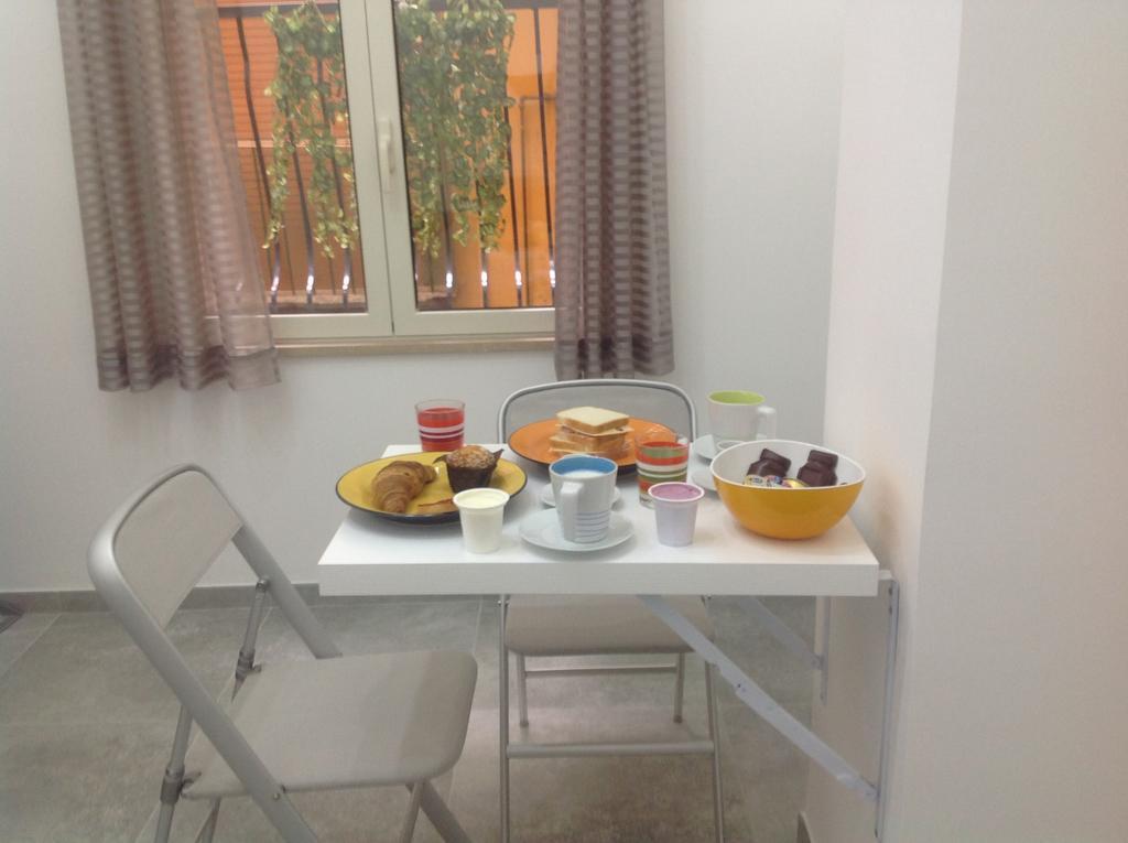Stella Diana Bed & Breakfast Наполи Екстериор снимка