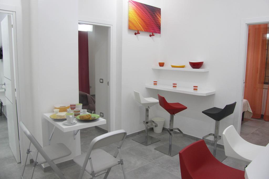 Stella Diana Bed & Breakfast Наполи Стая снимка
