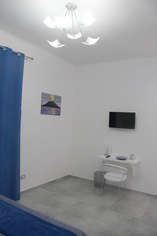Stella Diana Bed & Breakfast Наполи Стая снимка