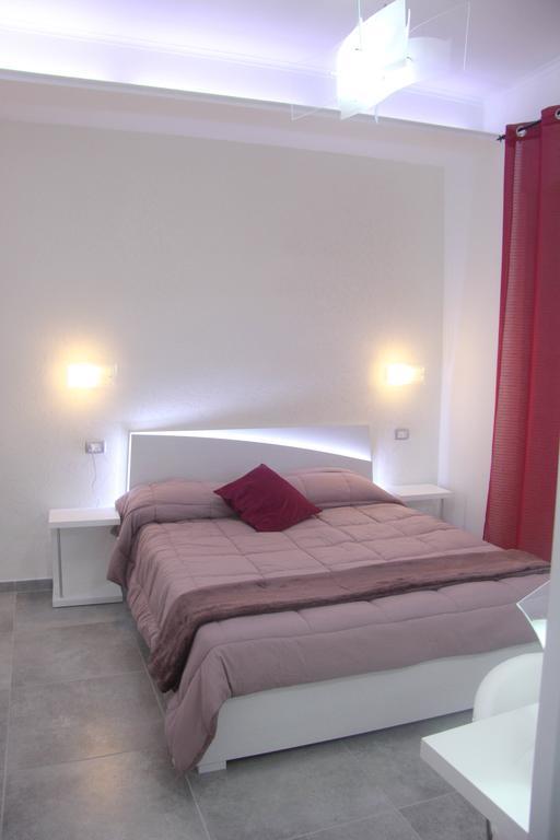 Stella Diana Bed & Breakfast Наполи Стая снимка